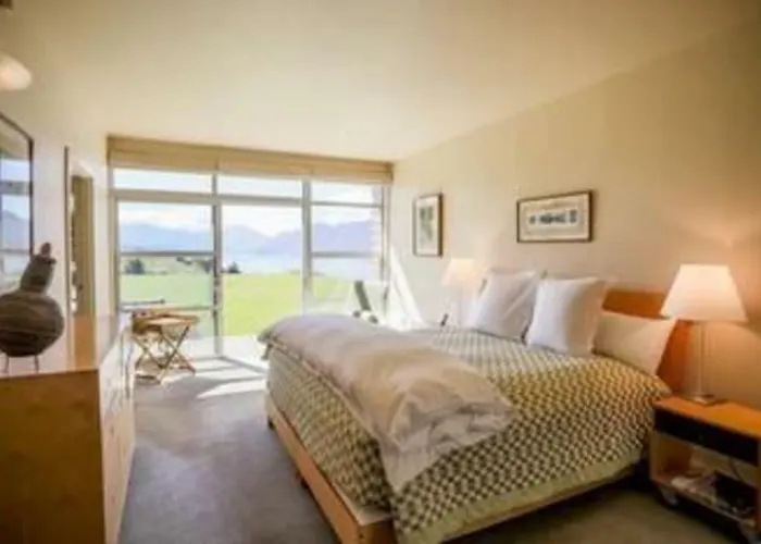 Holiday home Whare Kea And